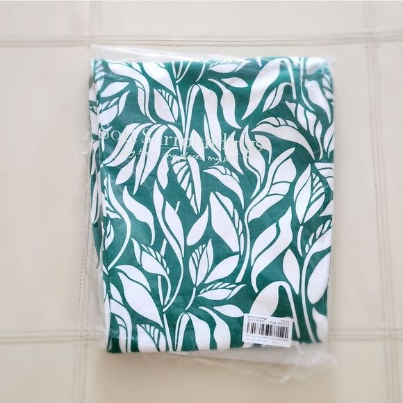 Slim Leg Crop Women's Pants - Picture 6 of 9